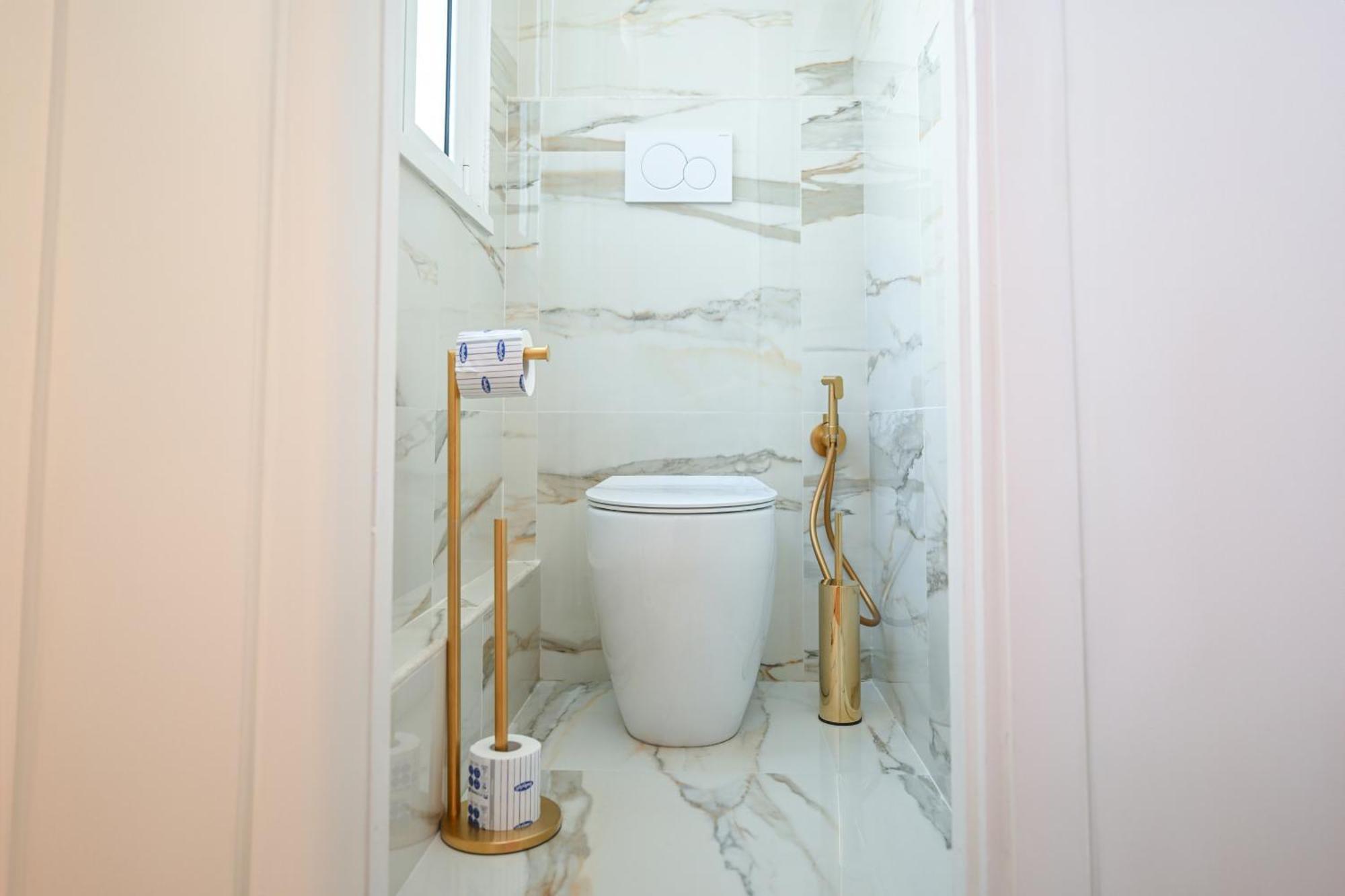 Via Veneto 116 Suites - Guest House โรม ภายนอก รูปภาพ